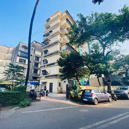 Mon Desire 5, Perry Cross Rd, Bandra West By Connekt Homes Mumbai Exterior photo