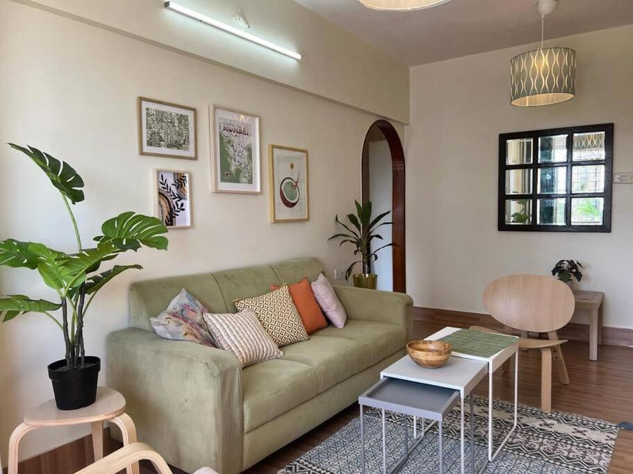 Mon Desire 5, Perry Cross Rd, Bandra West By Connekt Homes Mumbai Exterior photo